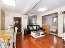 地铁12号线金京路站附近三楼三房,诚心出售,满五年