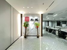 清盘租!五一大道地铁口!佳兆业286平精装带家具!好招人!