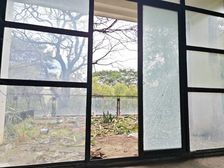 御景湾下叠 前后花园 地下室 车位 可用面积两百多平 有锁