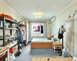 北街家园八区 精装电梯中间楼层 首付15万 月供3300元