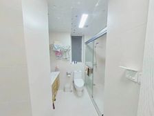 中间楼层,位置安静,04年竣工商品房,一梯两户,20个装修!