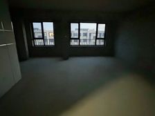 南北通透 满五 停车方便 商品房 双卫格局 高楼层采光充足