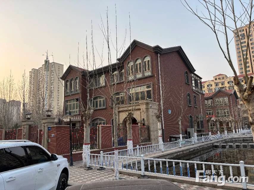 小区相关图