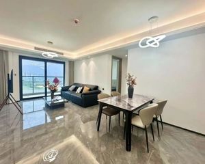 (售楼处)全屋精装!拎包入住!周边配套齐全!全城专车接送