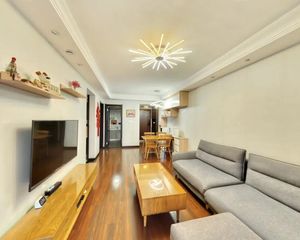 万科理想城三期星河3室1厅西北