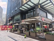 包税,12米开间转角铺(霸王茶姬)年收20万,双证齐过户快