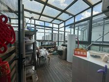 东华包包 泰晤士 带露台四房 来电 立省 惊喜 南北户型