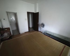 二手房0中介费资产处置收1% 套三双卫2楼总高18层