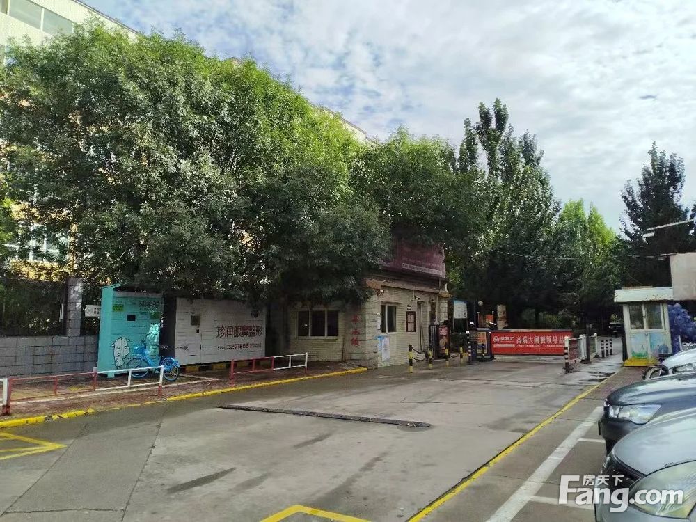 小区相关图