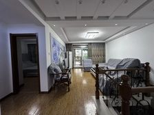 美林西岸多层洋房精装下跃实得200小区中心位置送150米院子