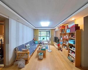 长阳半岛 云湾家园南北向大两居 满五年 主卧带衣帽间 有园
