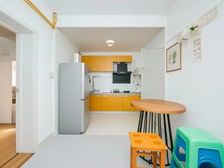 长寿新村(闵行)非常正气,楼层好、采光佳,让您居住非常舒适!