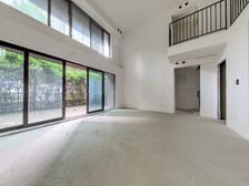龙湖梵悦台 4室2厅 东南