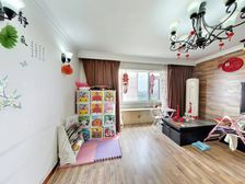 万顺温泉花园 三室两卫 南北通透 带装修 私产满5年诚意出售