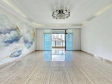 原购价近500万,268.67平,大平层,现在急卖急用钱