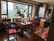 建国门精装三居 东南北朝向 高层视野佳