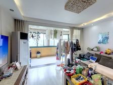 双秀南园 3室2厅 122.48平