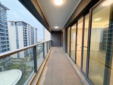 玺悦东岸 精装四房 南北通透 九中 高品质社区 大阳台