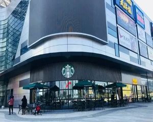 热门商圈 纯一层临街全业态(星巴克入驻)周边百万人 绝世好铺