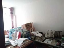 正南裕华园一区2室1厅精装修