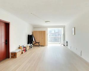 房子是满五年唯一住房,购房仅契税,南北通透,旺兴湖公园