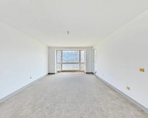 盛景嘉园品质小区中层160.63平米精装南北3室2厅2卫出售