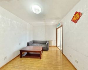 好房出售,171起拍,晓月新城中层精装两居 满五