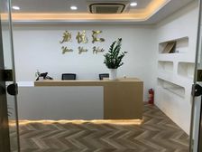 珠江新城一手美容装修 225方9间隔60元 24空调随看