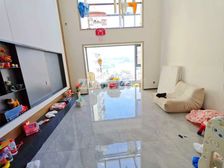 南北通透 豪装 202平 4室 电梯房 房东急置换 诚心出售