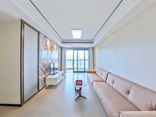 光明龙光玖龙台3室2厅,近地铁,满五,拎包入住