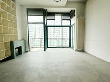 长宁西郊大复式,高区视野开阔,户型全明通透,诚意出售