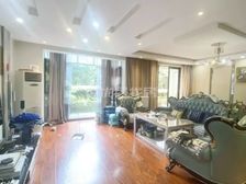 南浦路在水一方 豪装三房 一楼复式 带前后花园 满五拎包入住