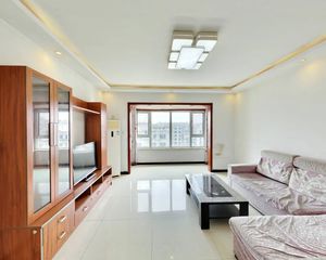 众美城126平米南北通透三居两卫