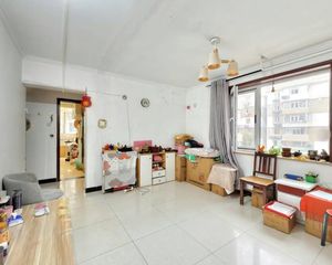 车站中里 2室1厅 73.44平 边户明厅采光充足安静不吵闹