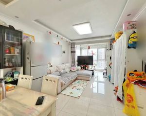 红木林南区 2室1厅 71.3平 不临街不吵闹采光充足户型好
