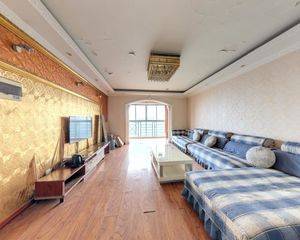 博雅新城E区 3室2厅 东