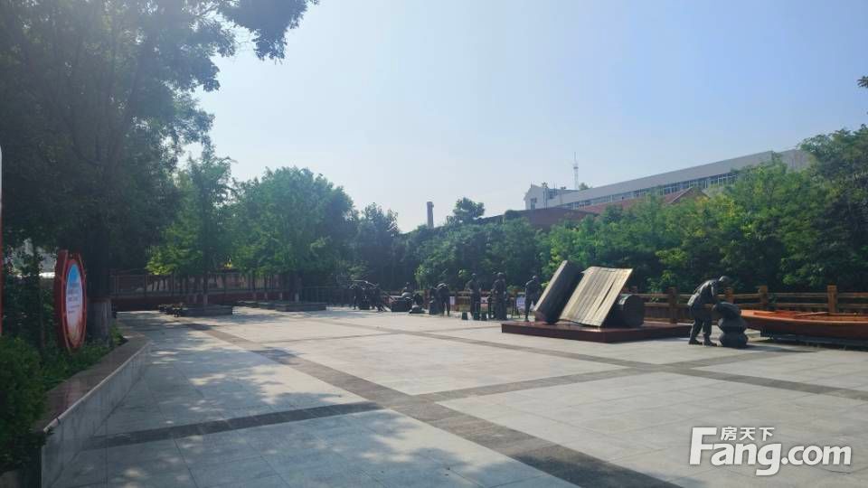小区相关图