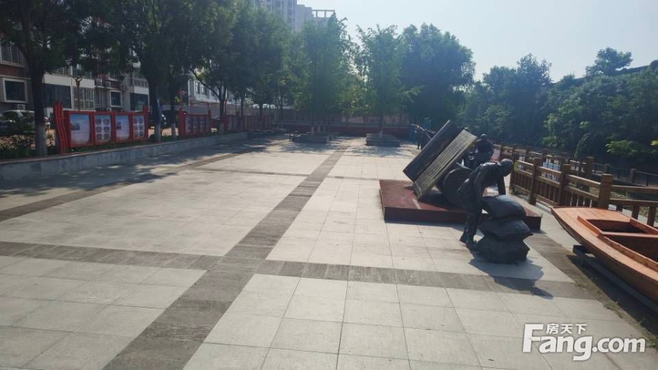小区相关图