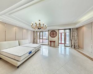 亦庄浉城百丽185㎡南北三居,双卫双厅,诚售