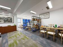 地铁11号线可达 精美园区写字楼小面积 精装修带家具 采光好