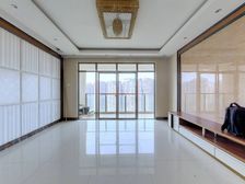 龙江雅苑 4室1厅 148.9平