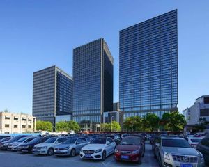 凯晨世贸中心 新盛大厦 金融街月坛中 心写字楼1.5万平出售