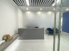 实拍火车站高铁站!新质生产力科创园173平精装带隔断家具!