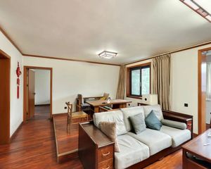 百花芳邻 百花潭公园旁 小区环境好 青二书包 摇号四九中