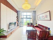 金地格林小城 空中别墅 采光充足赠大露台