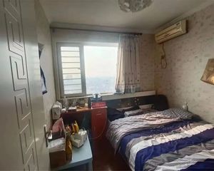 紧邻地铁,周边配套设施齐全,性价比88.90平路劲世界城