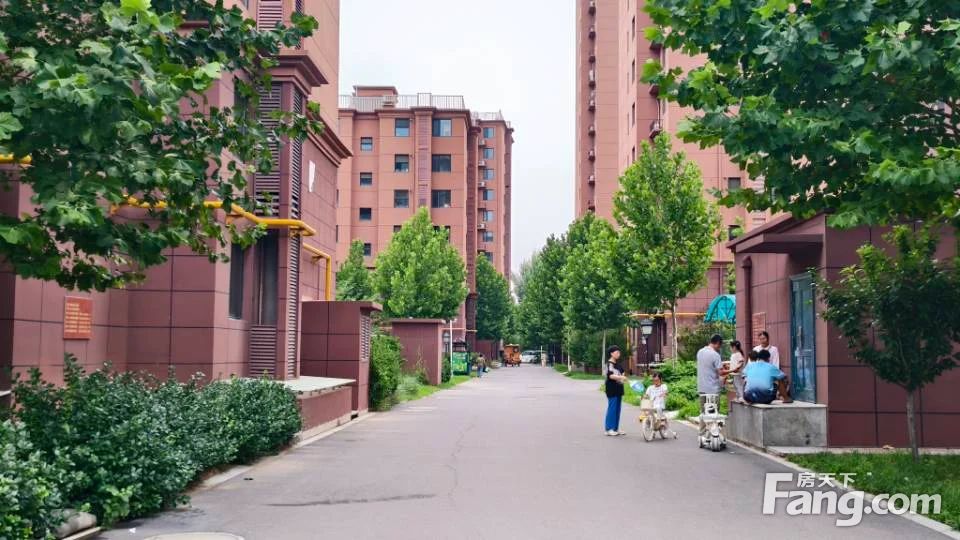小区相关图
