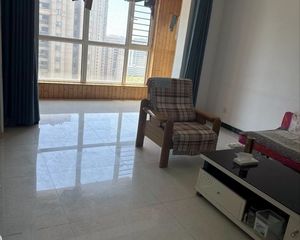 未来城(A区) 三居室 南北通透 双卫格局 商品住宅 精装修