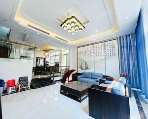 浪琴花园(别墅) 带电梯 南北通透 居住密度低