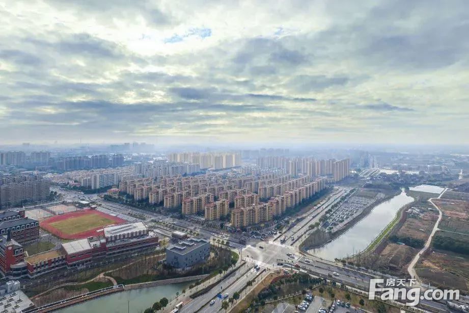 小区相关图